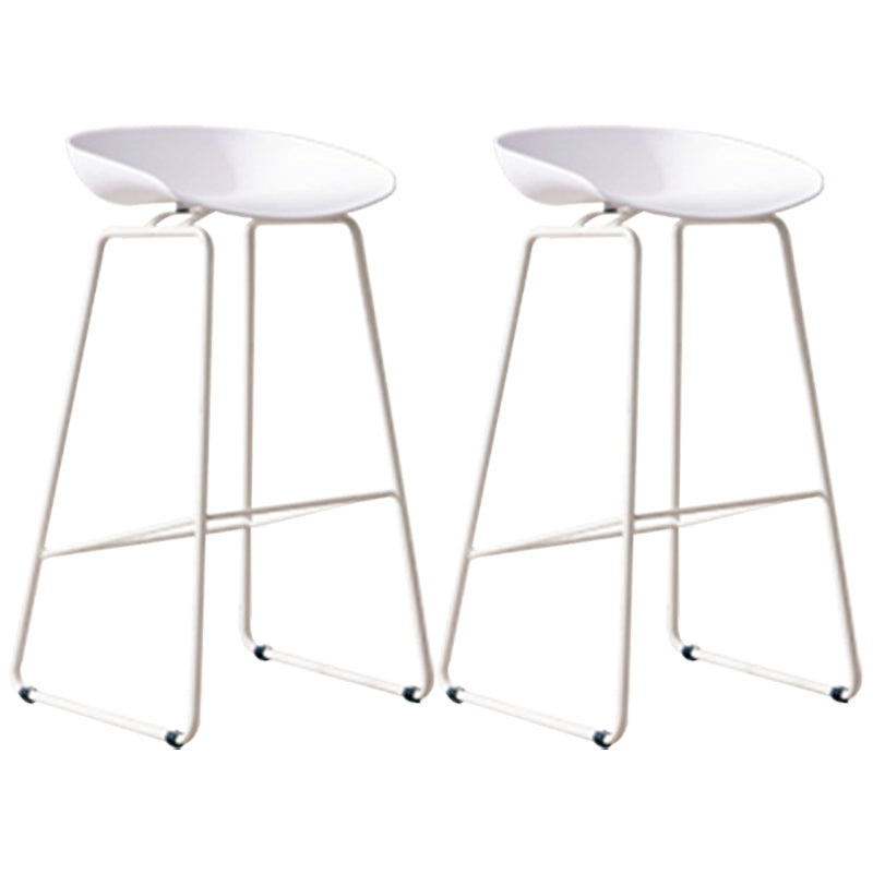 Scandinavian Style Bar-stool with Bucket Seat Counter Stool for Kitchen Bar