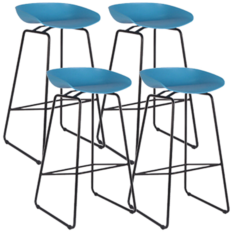 Scandinavian Style Bar-stool with Bucket Seat Counter Stool for Kitchen Bar