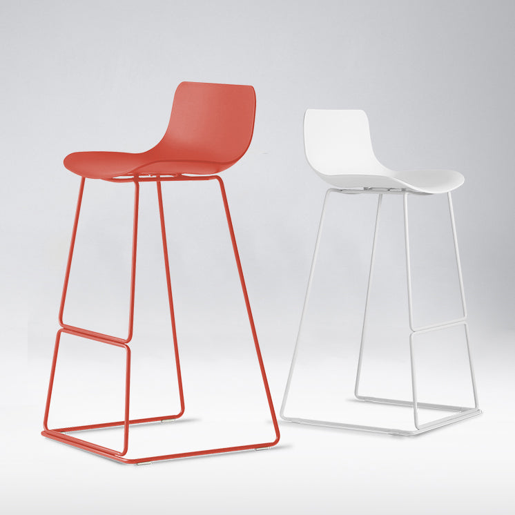 Modern Metal Plastic Bar Stools Indoor Barstool with Iron Legs and Low Back