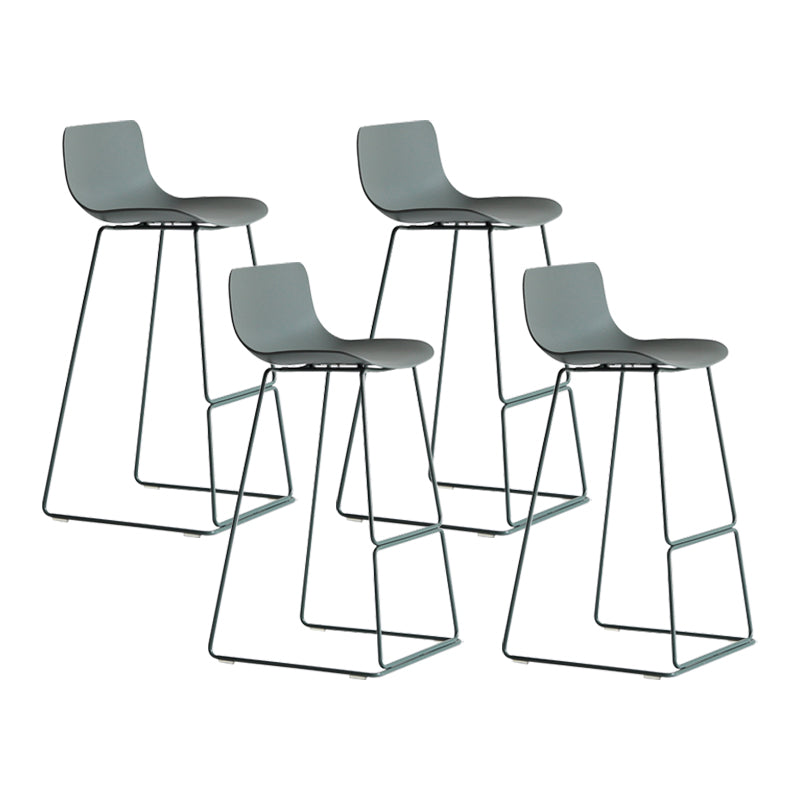 Modern Metal Plastic Bar Stools Indoor Barstool with Iron Legs and Low Back