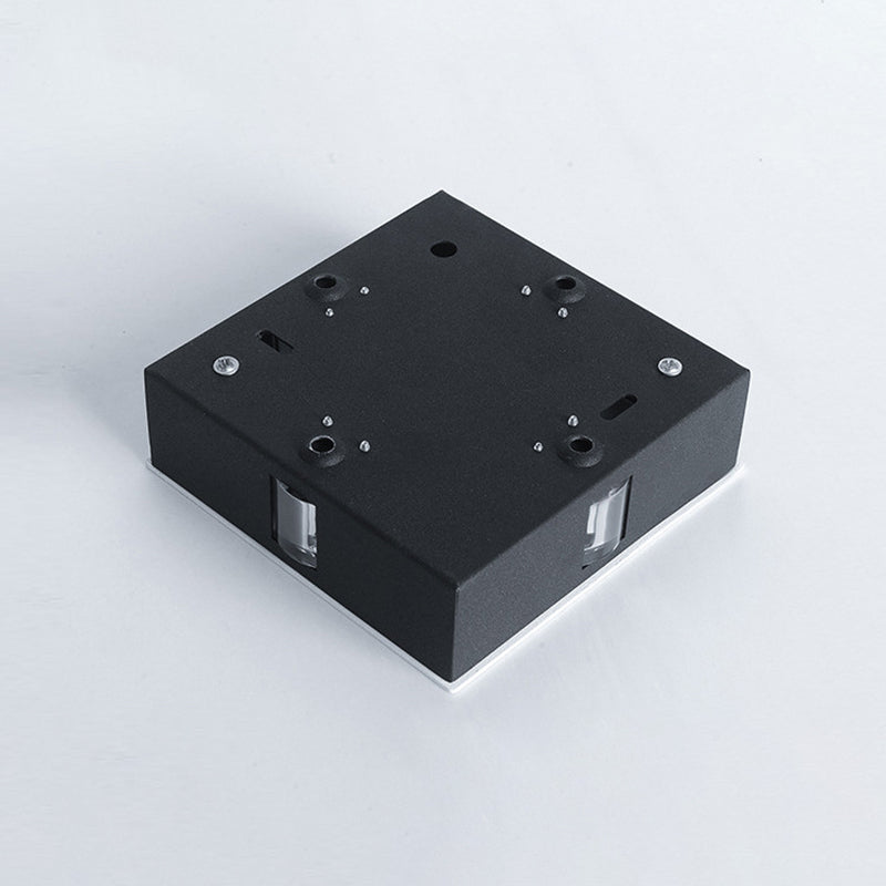 Geometrische Form Metallwandbeleuchtung moderner Stil 4 Leuchten Wandmontage Beleuchtung in Silber