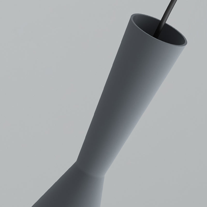 Forme de cône en métal Lumières suspendues modernes style 3 lumières suspendues à la chambre à coucher