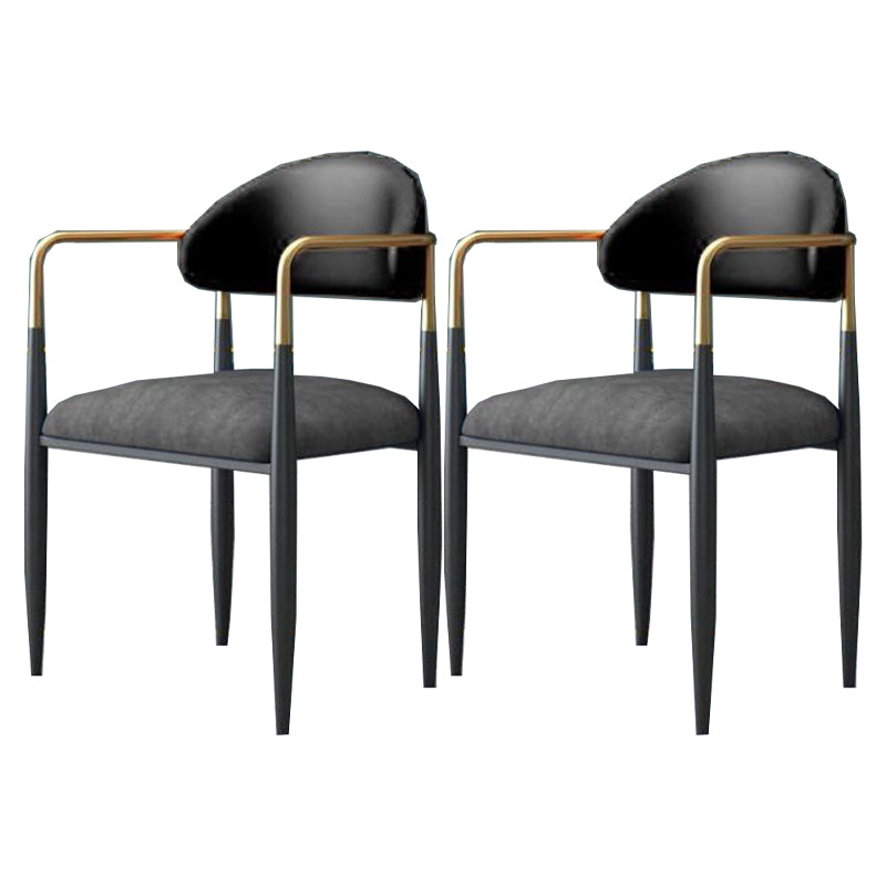 Silla de comedor tapizada contemporánea con respaldo abierto y acabado mate