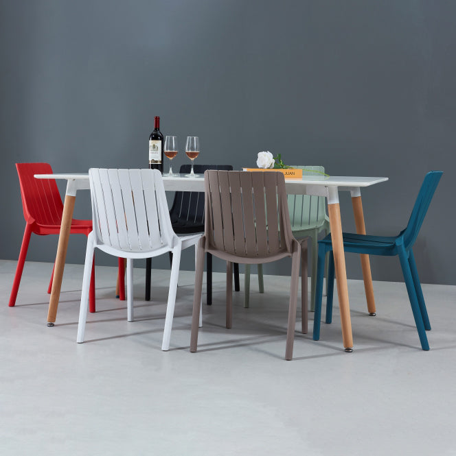 Sillas interiores y exteriores de plástico modernas, sillón con respaldo de listones para restaurante