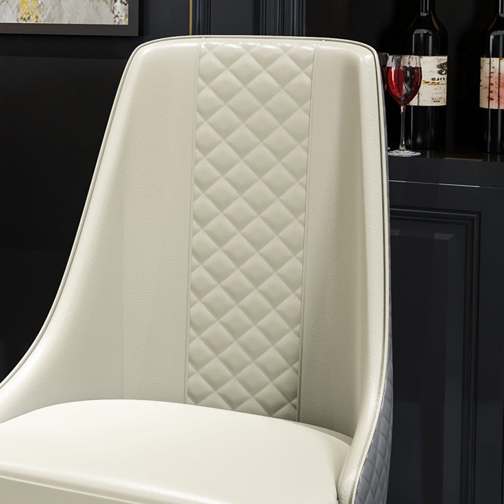 Silla lateral curvada de cuero contemporánea Sillas Parsons con acabado mate