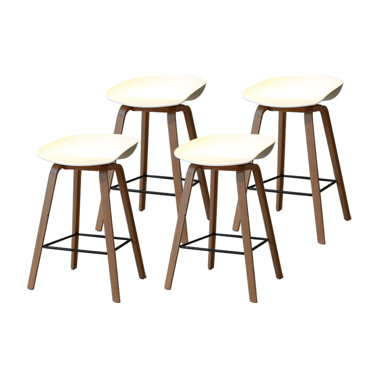 Sgabello da bar per interni con sgabello in legno massiccio contemporaneo con corda per cucina