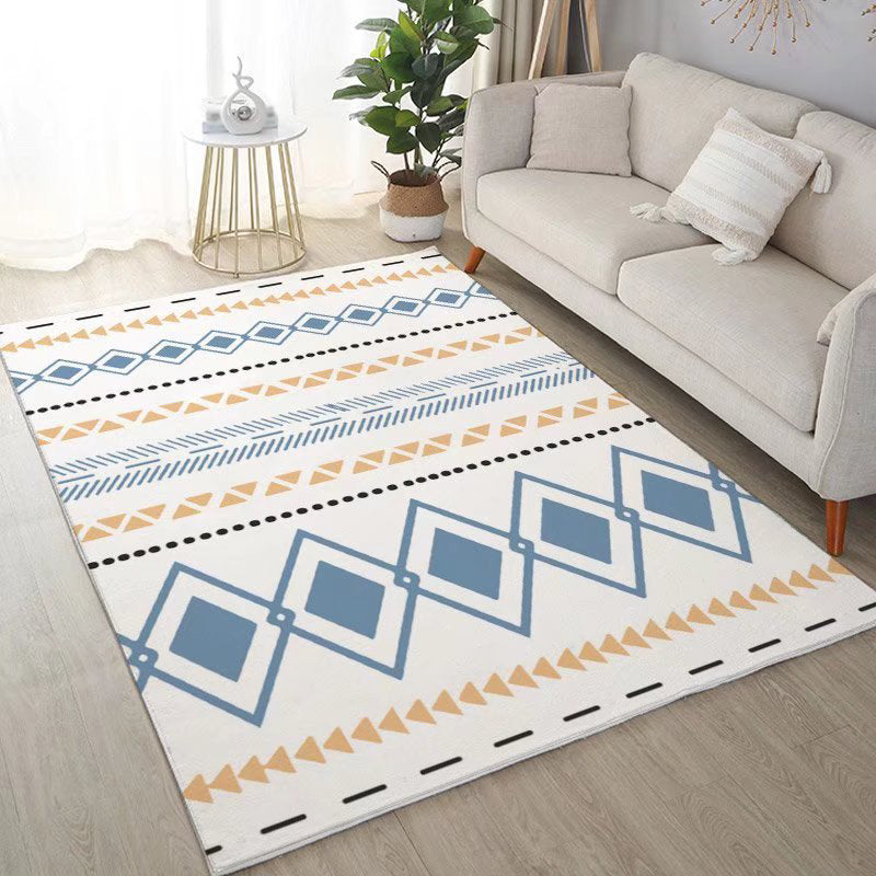White Modern Rug Polyester Pattern Rug Stain Resistant Rug for Living Room