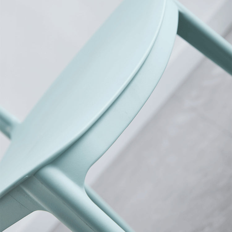 Silla lateral de plástico moderna Silla de comedor con respaldo sólido para restaurante
