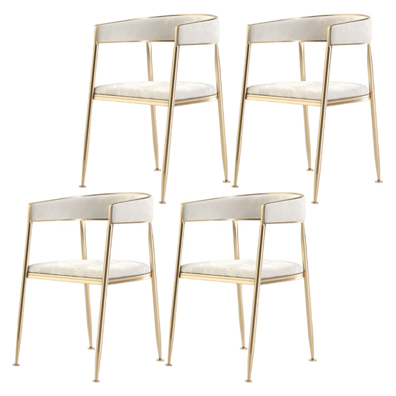 El comedor del metal de Glam preside el sillón tapizado trasero abierto