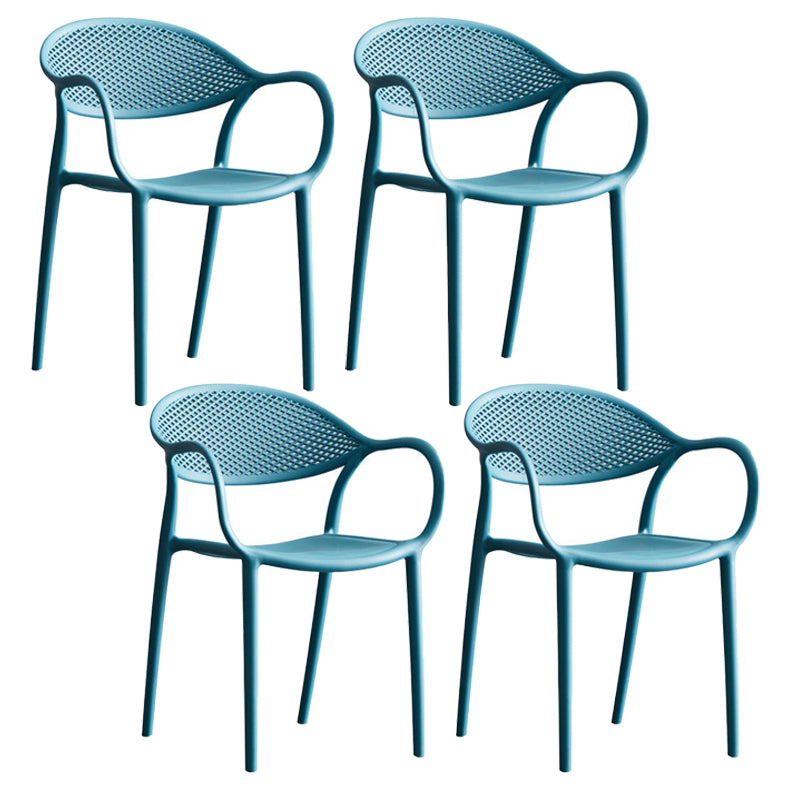 Plastik modern