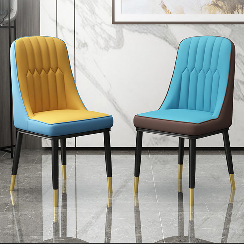 Inicio Silla auxiliar escandinava Silla de comedor Parsons tapizada en metal