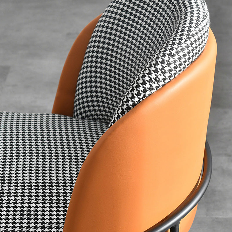 Sillas de comedor nórdicas Sillón Parsons para cocina con patas de metal