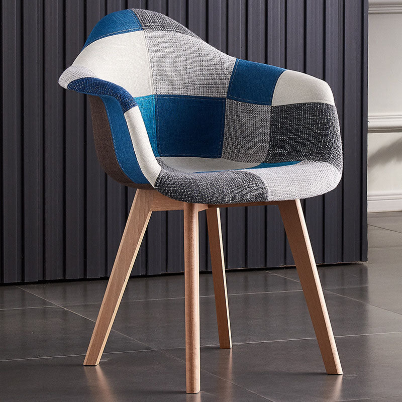 Restaurant Skandinavischer Polsterarm Stuhl Mattes Finish Solid Back Speisestuhl