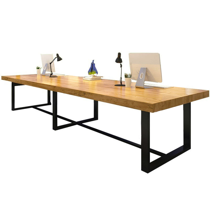Mesa de comedor rectangular industrial de metal, mesa superior de madera maciza de pino con base de caballete