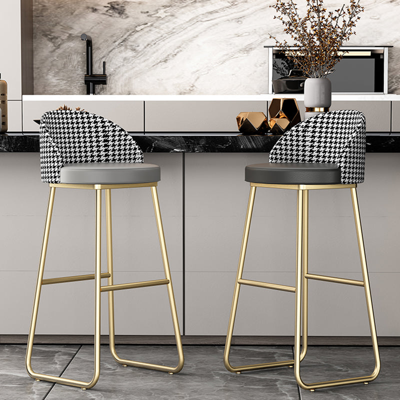 Scandinavian Iron Counter Stools Upholstered Low Back Bar Stools with Round Seat