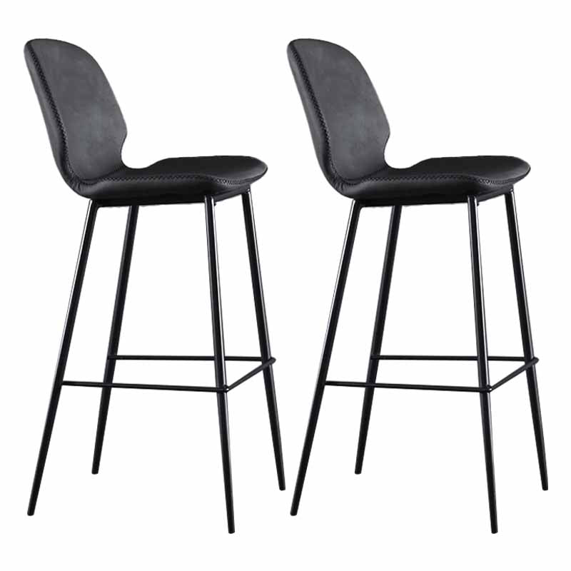 Taburetes industriales de cuero para mostrador, taburetes de bar con respaldo bajo de metal negro con reposapiés