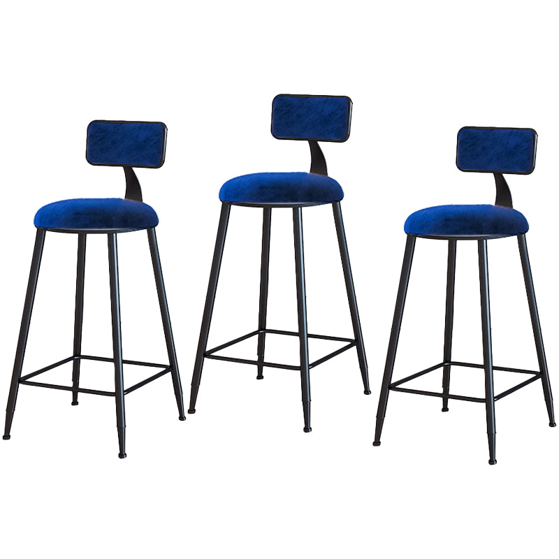 Taburetes de bar tapizados en negro, taburetes de bar escandinavos con respaldo bajo (juego de 3)