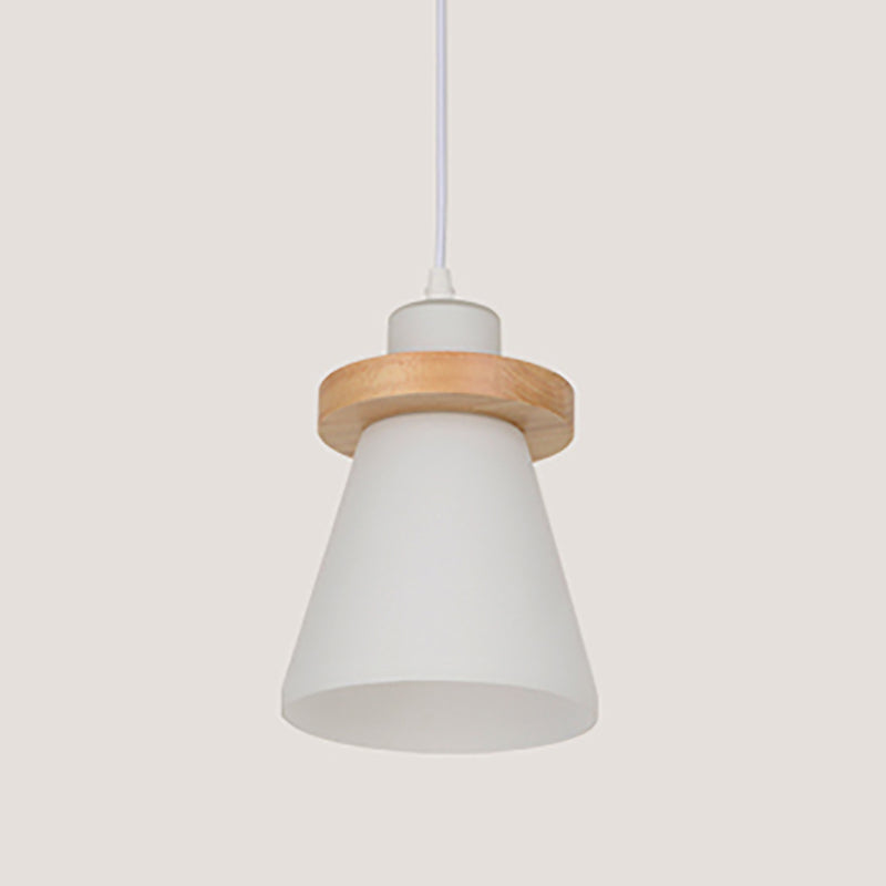 Bois massif conical suspension du plafond de plafond en verre blanc minimaliste pour salle à manger