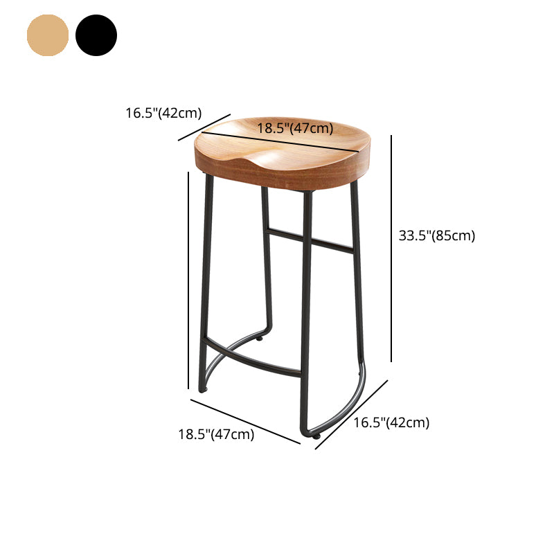 Barhocker im modernen Stil, Holzsitz, Schlittenbeine, Barhocker mit Fußstütze