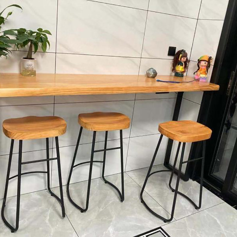 Taburete de bar de estilo moderno con reposapiés, patas de hierro, taburete para restaurante y bar