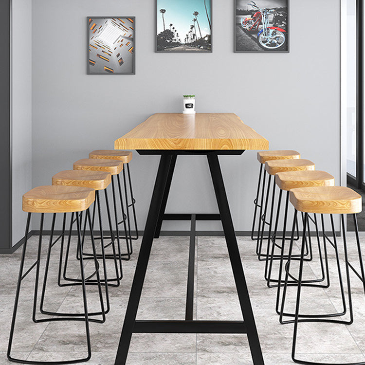 Light Brown Modern Style Bar Table in Solid Wood and Iron Cafe Bar Table, Only Table