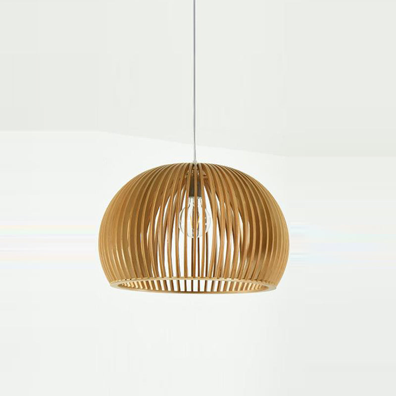 Éclairage suspendu de style contemporain avec une teinte en bois avec une teinte en bois