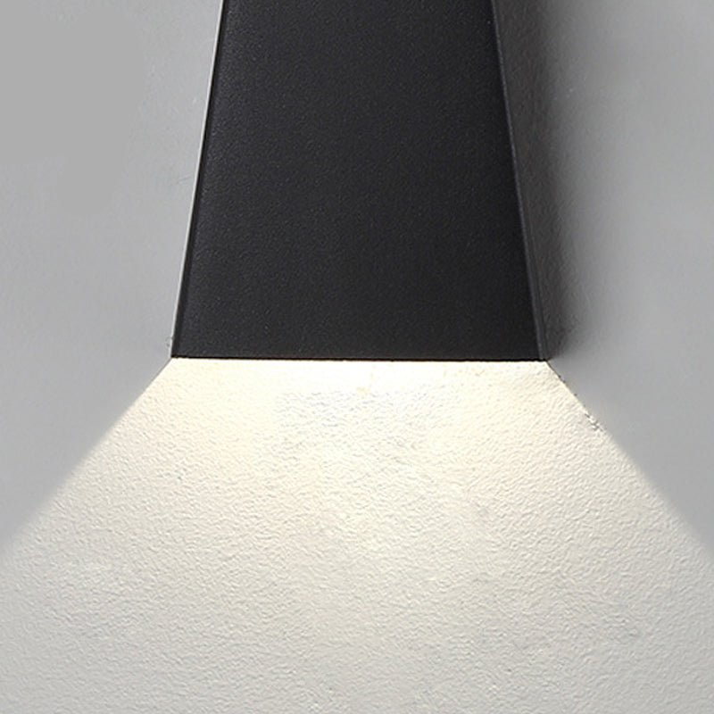 Éclairage mural en métal de forme géométrique moderne 2 lumières Éclairage mural