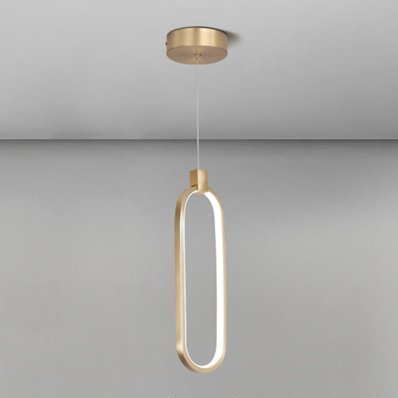 Lumières suspendues linéaires Symiss à montage suspendu en métal moderne pour le chevet