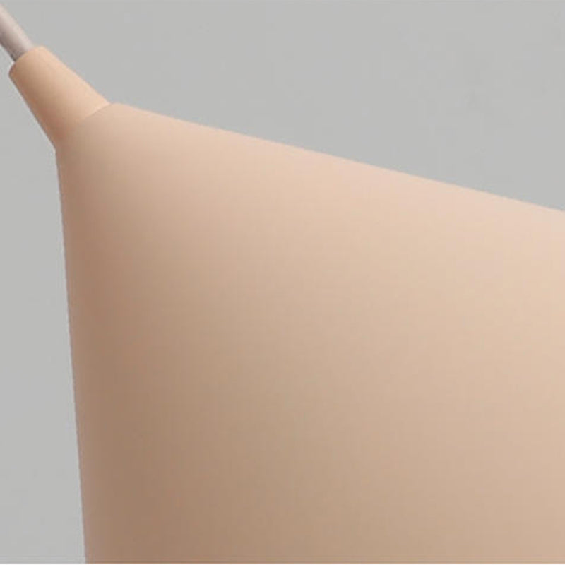 Forme de cône en métal Lumières suspendues modernes Macaron style 1 pendentif lumineux Light pour salle à manger