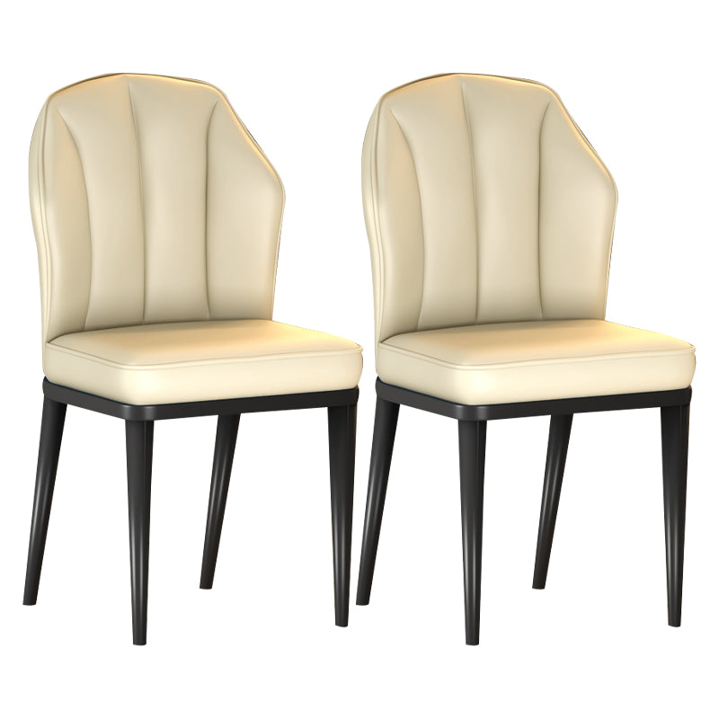 Sillas sin brazos de comedor de metal Glam tapizadas sillas de cuero para restaurante