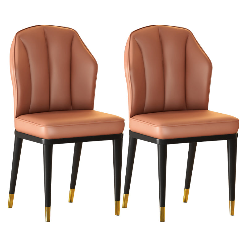 Sillas sin brazos de comedor de metal Glam tapizadas sillas de cuero para restaurante