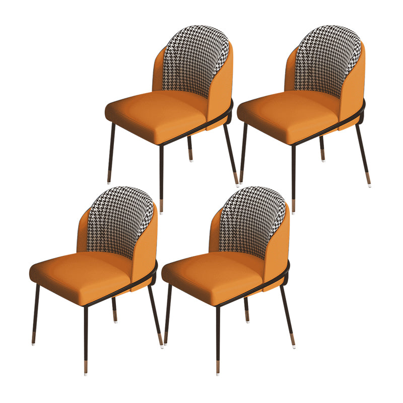 Silla de comedor de metal Glam, silla sin brazos lateral de comedor tapizada para uso en restaurantes
