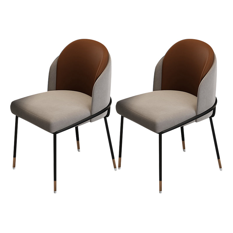 Silla de comedor de metal Glam, silla sin brazos lateral de comedor tapizada para uso en restaurantes