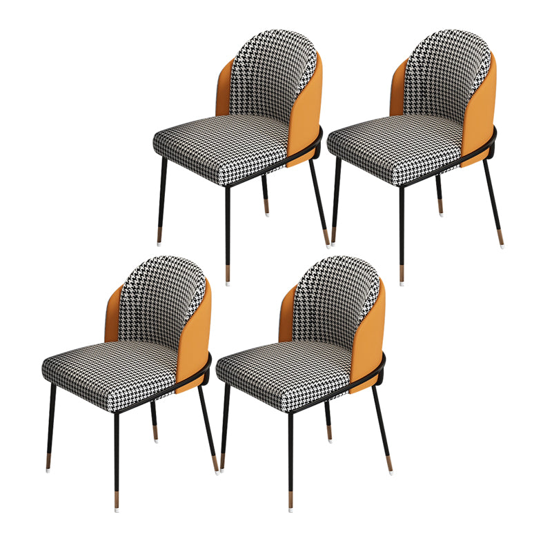 Silla de comedor de metal Glam, silla sin brazos lateral de comedor tapizada para uso en restaurantes