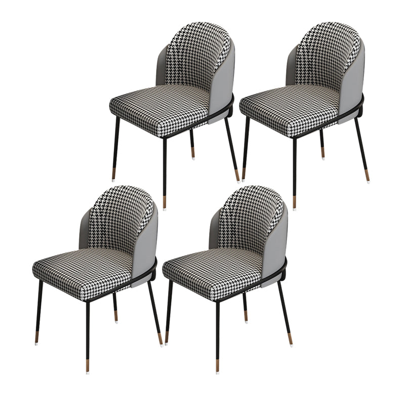 Silla de comedor de metal Glam, silla sin brazos lateral de comedor tapizada para uso en restaurantes