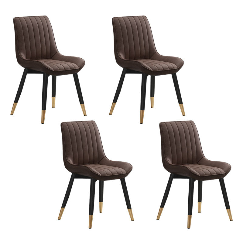 Silla auxiliar de comedor contemporánea Silla Parsons curvada de cuero con acabado mate