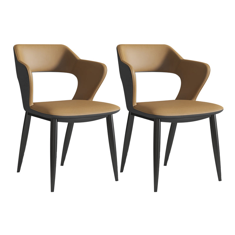 Silla de comedor contemporánea con respaldo abierto curvado de cuero con acabado mate