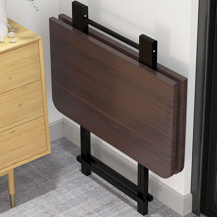Industrieel uitbreidbare MDF -eettafel vierkante standaard eettafel voor keuken