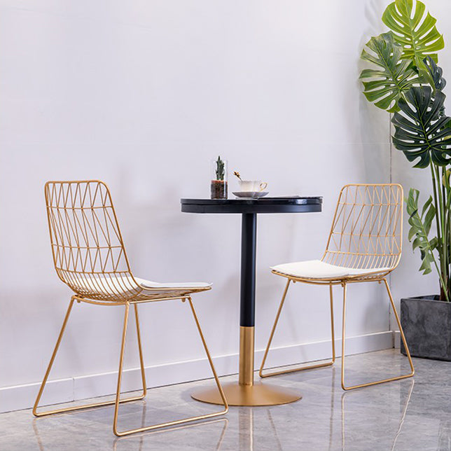 Industrial Style Black Iron Bar Table Wood Round Top Bistro Table with Pedestal