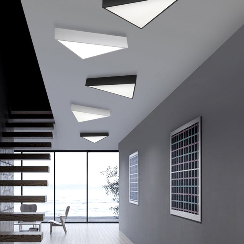 Triangle Chambre Plafonnier Encastré En Métal LED Simple Plafonnier Luminaire