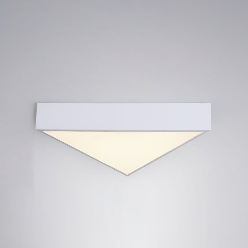 Triangle Chambre Plafonnier Encastré En Métal LED Simple Plafonnier Luminaire