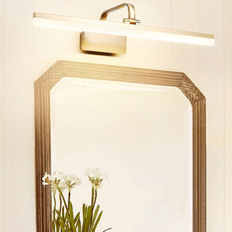 Linear Metal Wall Sconce Modern Style Single Light Mirror Wall Mount Light Fixture in Gold