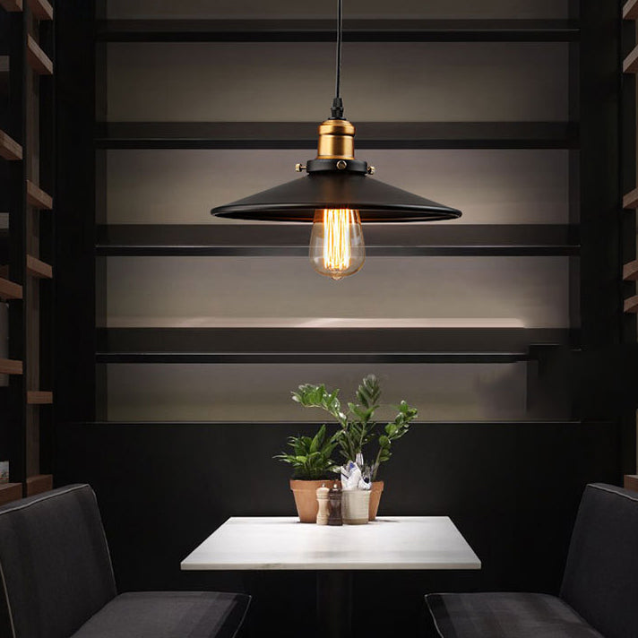 Lampada a sospensione di ferro a bulbo singolo a sospensione a bulbo singola