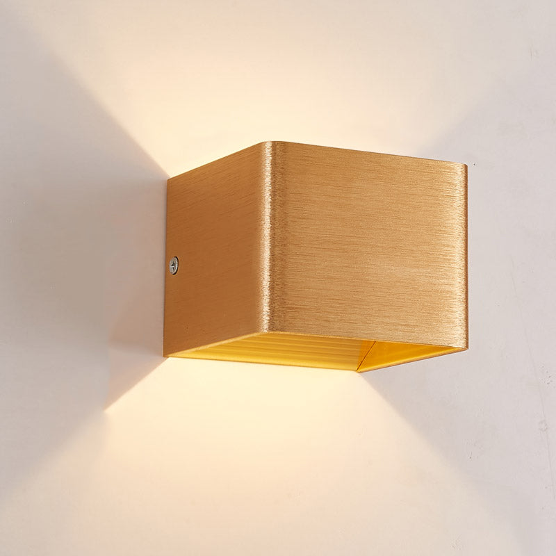 Moderner Stil Metall Wandleuchte geometrische 2 Lichter Wandscheibe für Wohnzimmer