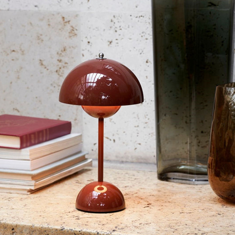 Contemporary Table Lamps Various Colors Metal Desk Lamp for Study Room