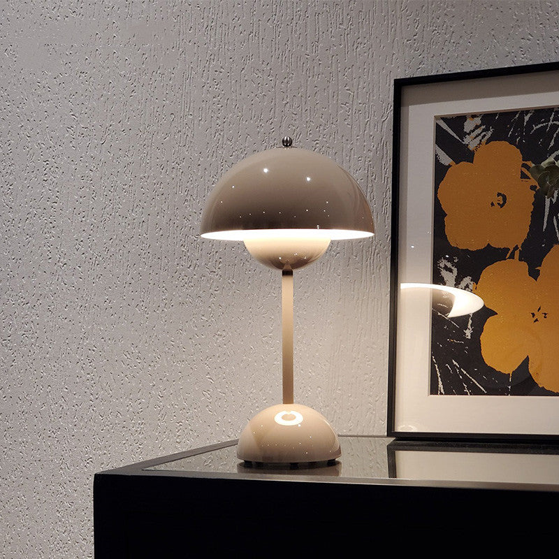Contemporary Table Lamps Various Colors Metal Desk Lamp for Study Room