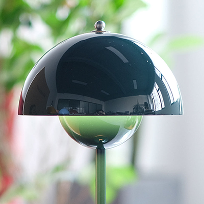 Contemporary Table Lamps Various Colors Metal Desk Lamp for Study Room