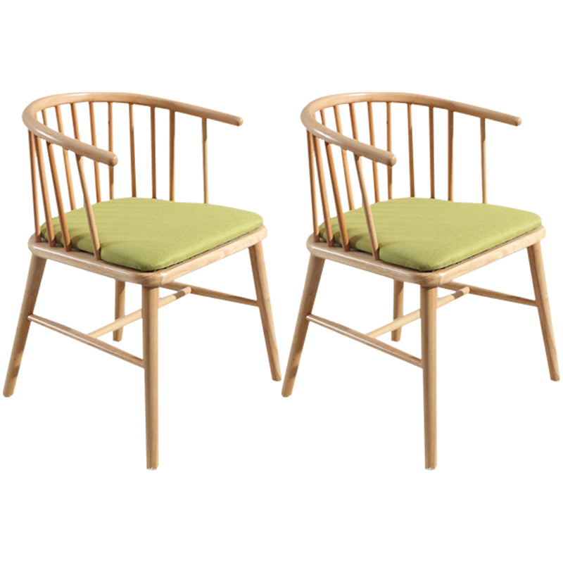 Restaurant contemporain dinant la chaise de salle à manger arrière en bois de chaise de bras