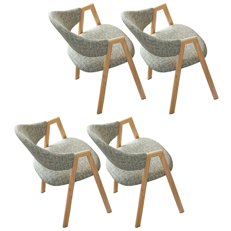 Chaise de salle à manger tapissée au fini mat de chaise à dossier ouvert contemporaine