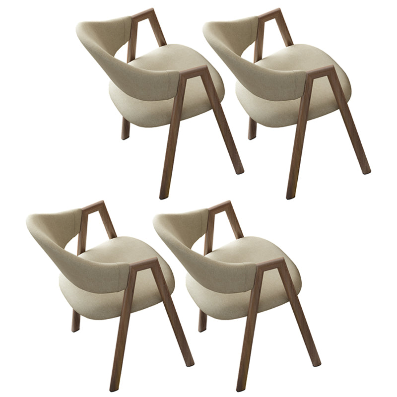 Chaise de salle à manger tapissée au fini mat de chaise à dossier ouvert contemporaine